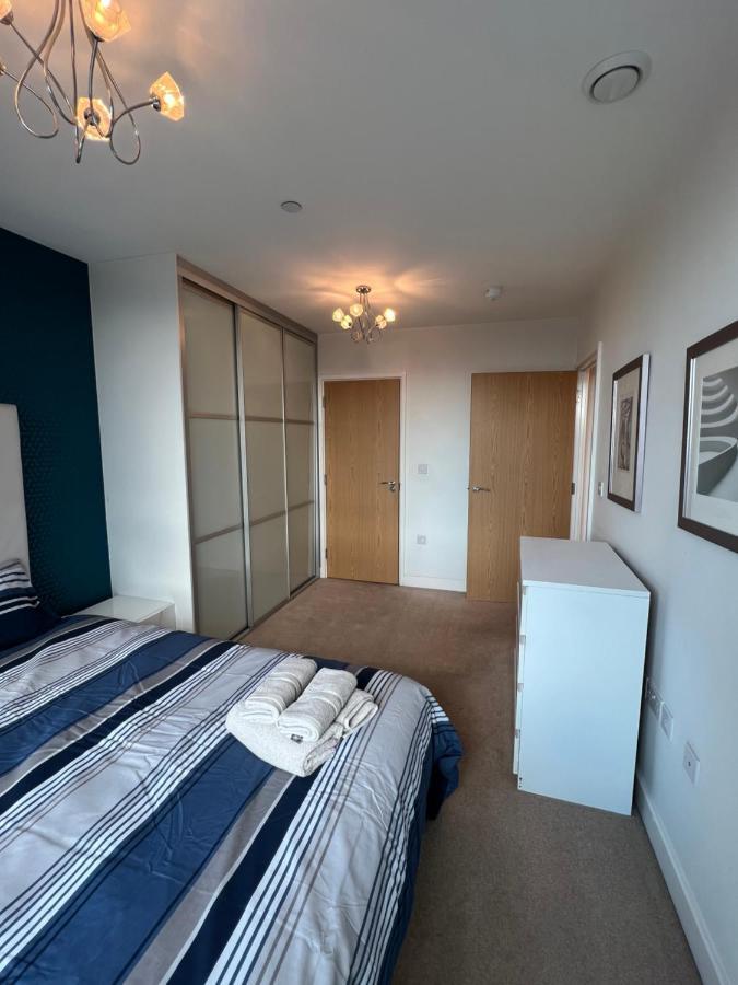 Апартаменты Cityscape Serenity: 10Th Floor Oasis Near City Airport, Excel & 02 Лондон Экстерьер фото
