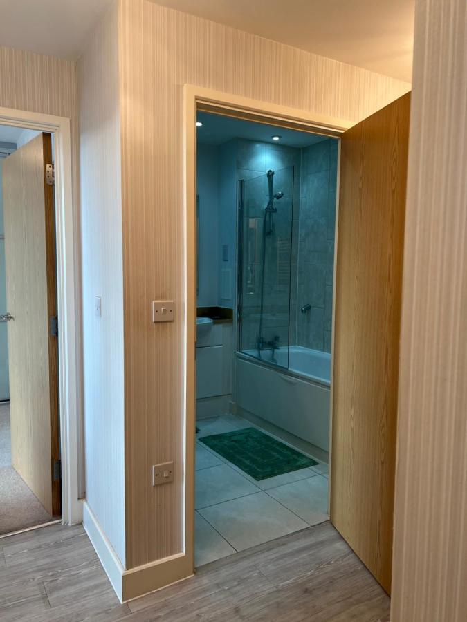 Апартаменты Cityscape Serenity: 10Th Floor Oasis Near City Airport, Excel & 02 Лондон Экстерьер фото